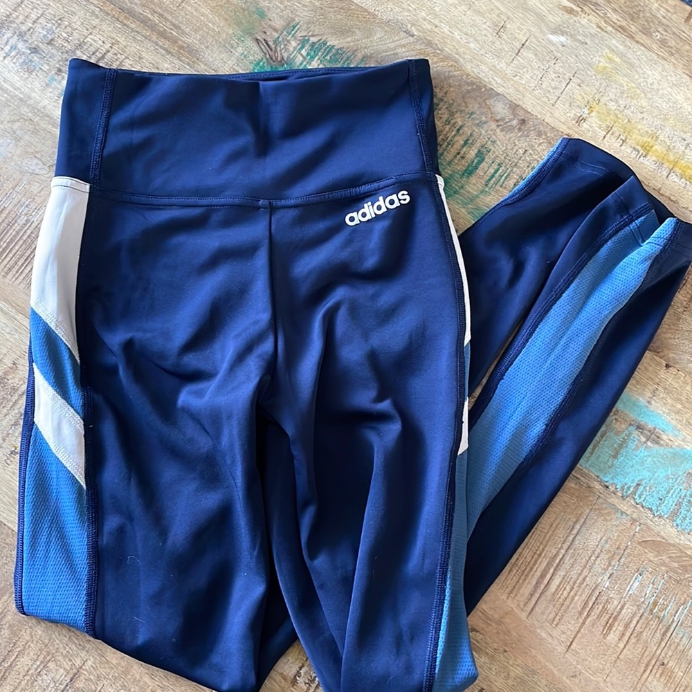 Adidas leggings